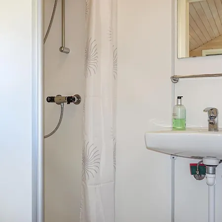 Holiday home Pet Friendly In With Kitchen Nexo